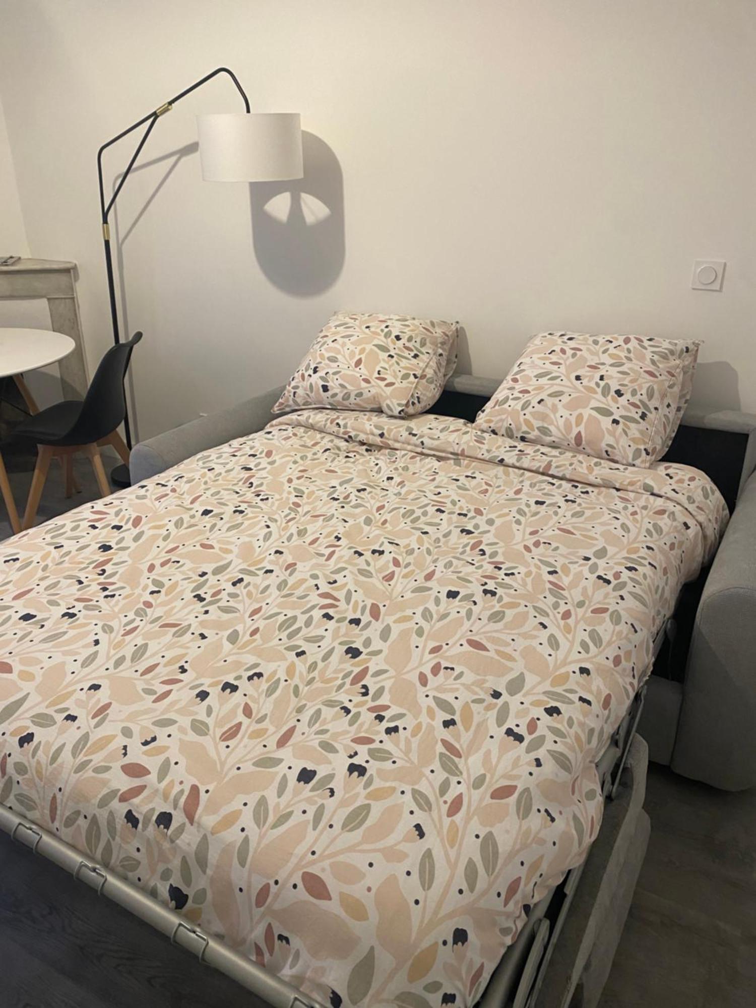 Bel Appartement T1 30M2 Centre Historique Aubagne Exterior photo